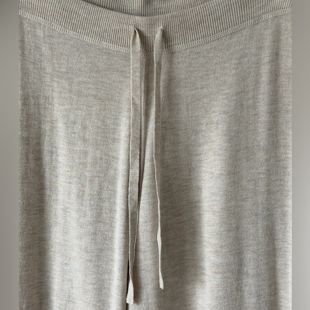 Victoria's Secret Soft Knit Oatmeal Neutral Wide-Leg High Rise Lounge Pants-M - Picture 4 of 15